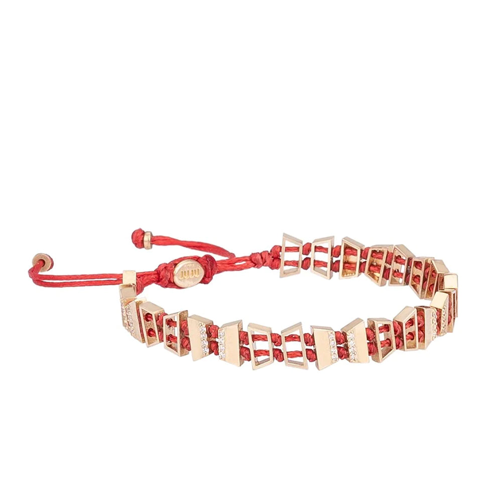 Hemelse gouden armband met diamanten stenen