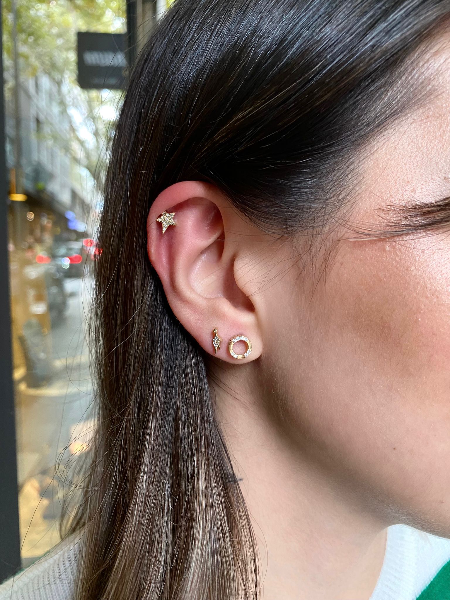 Dino Gouden Piercing