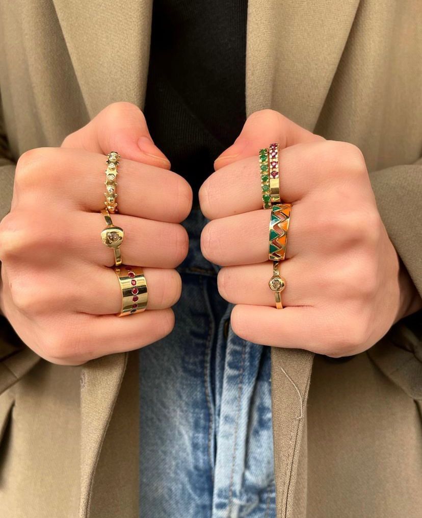 Armor gouden ring met diamanten stenen